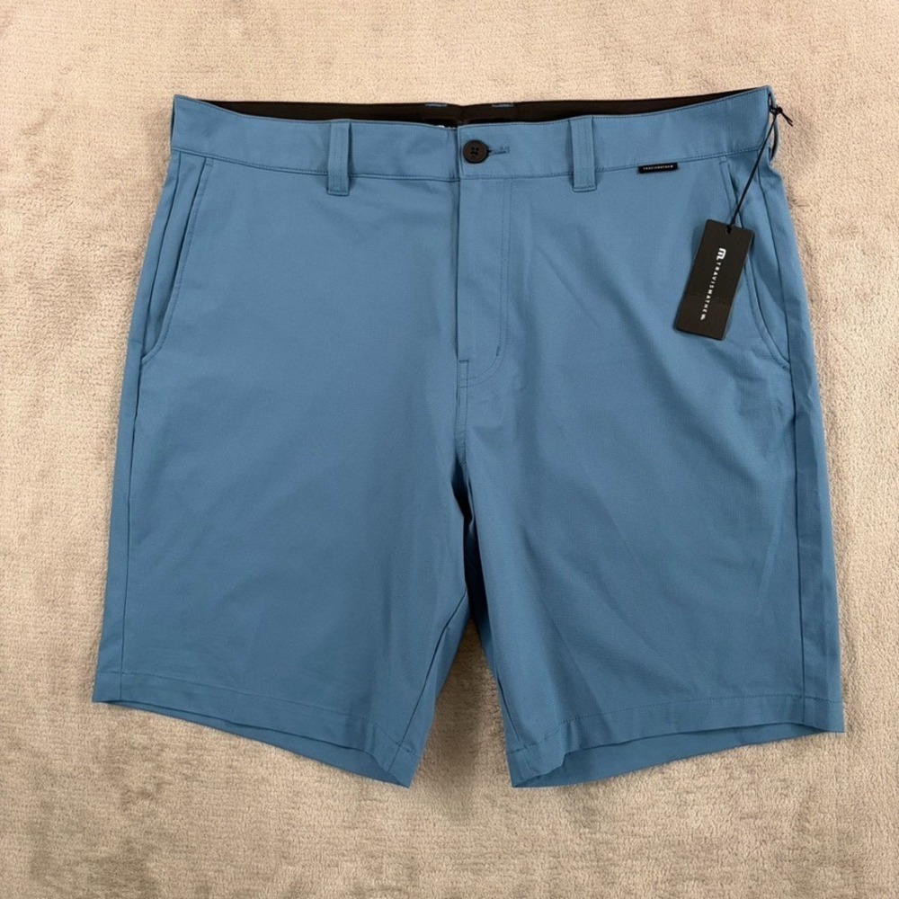 Travis Mathew Wanderlust Performance Golf Shorts in Copen Blue 9in Men 36 NWT